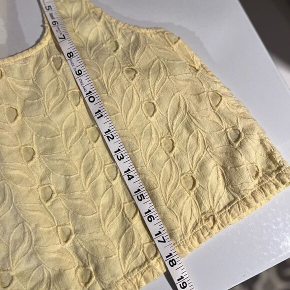 House of  Harlow yellow eyelet cropped tank - S - Picture 9 of 9